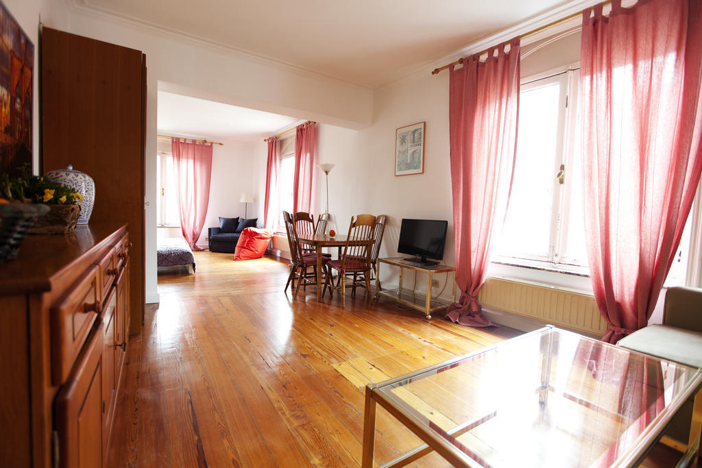European Apartments Schuman-Ambiorix Брюссель Номер фото